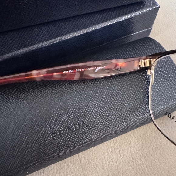 Prada eyeglasses  Authentic  Brand new - Picture 4 of 4
